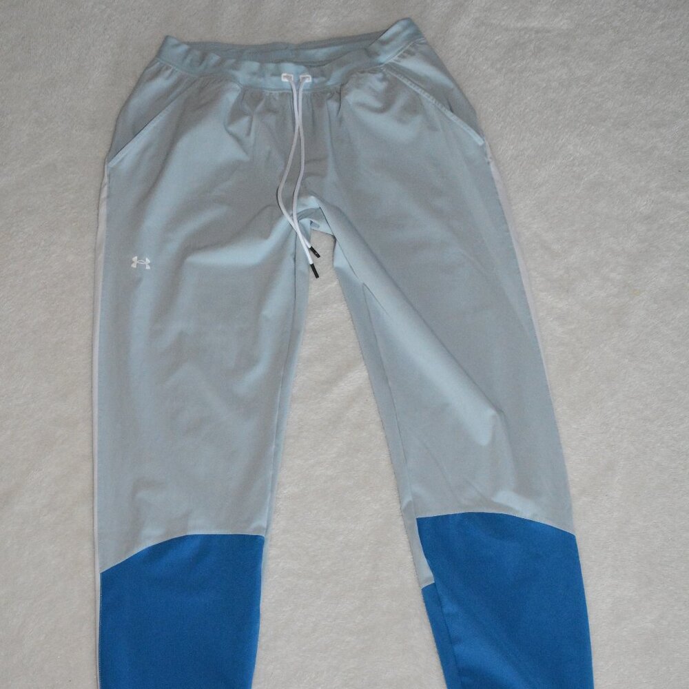 Under Armour Women's Joggers Loose Travel Lounge Pants - Medium